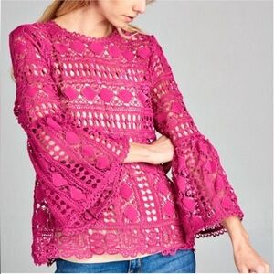 Ellison Fuchsia crochet Lace Blouse size Medium
